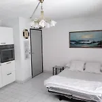 Vittoria Immobilier 2 -reglement Sur Place - Cheques Acceptes La Grande-Motte