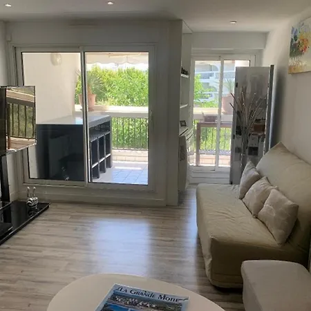 Vittoria Immobilier 2 -reglement Sur Place - Cheques Acceptes La Grande Motte