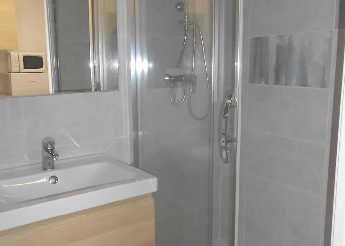 Vittoria Immobilier 2 -reglement Sur Place - Cheques Acceptes Lejlighed *