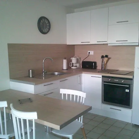 Vittoria Immobilier 2 -reglement Sur Place - Cheques Acceptes Lejlighed