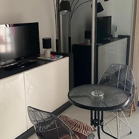 Vittoria Immobilier 2 -reglement Sur Place - Cheques Acceptes La Grande Motte