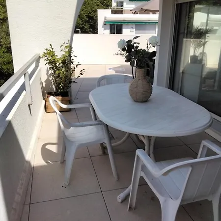 Vittoria Immobilier 2 -reglement Sur Place - Chèques Acceptés *