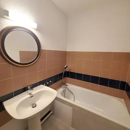 Vittoria Immobilier 2 -reglement Sur Place - Cheques Acceptes Apartment *