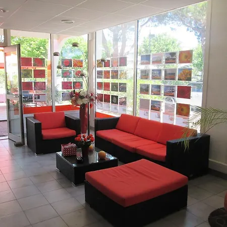 Vittoria Immobilier 2 -reglement Sur Place - Cheques Acceptes